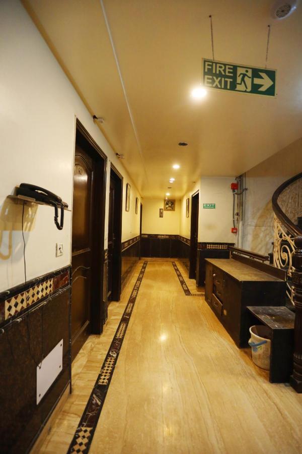 Hotel Maya 'New Delhi' 外观 照片