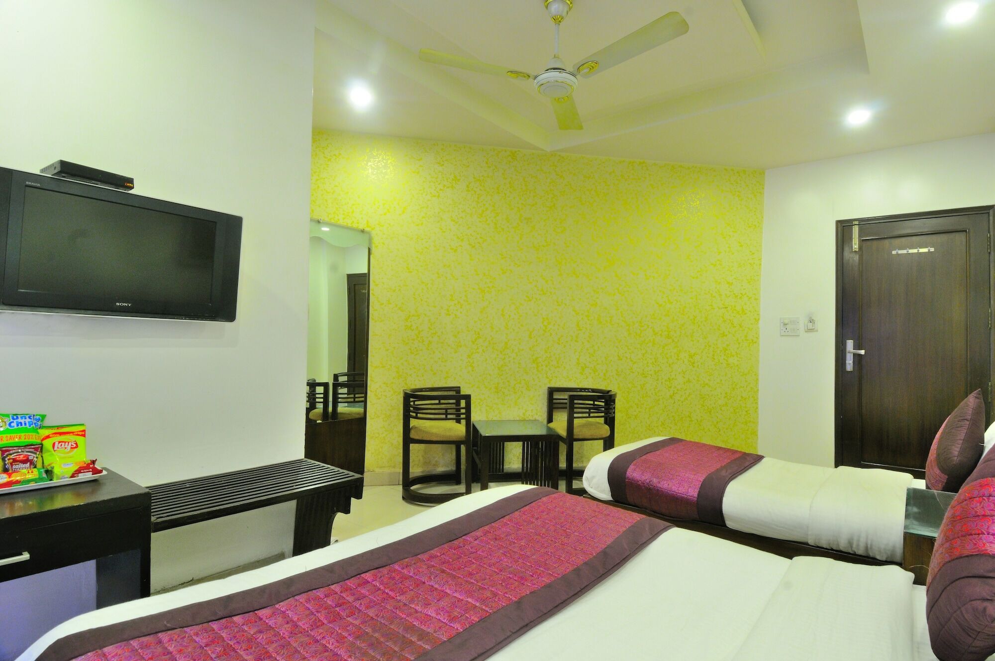 Hotel Maya 'New Delhi' 外观 照片